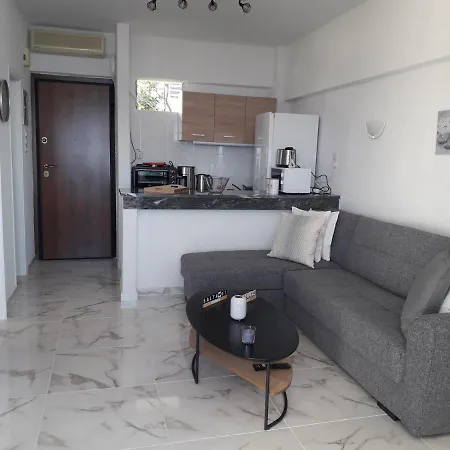 Apartamento Atlas With Private And Seaview Loutráki